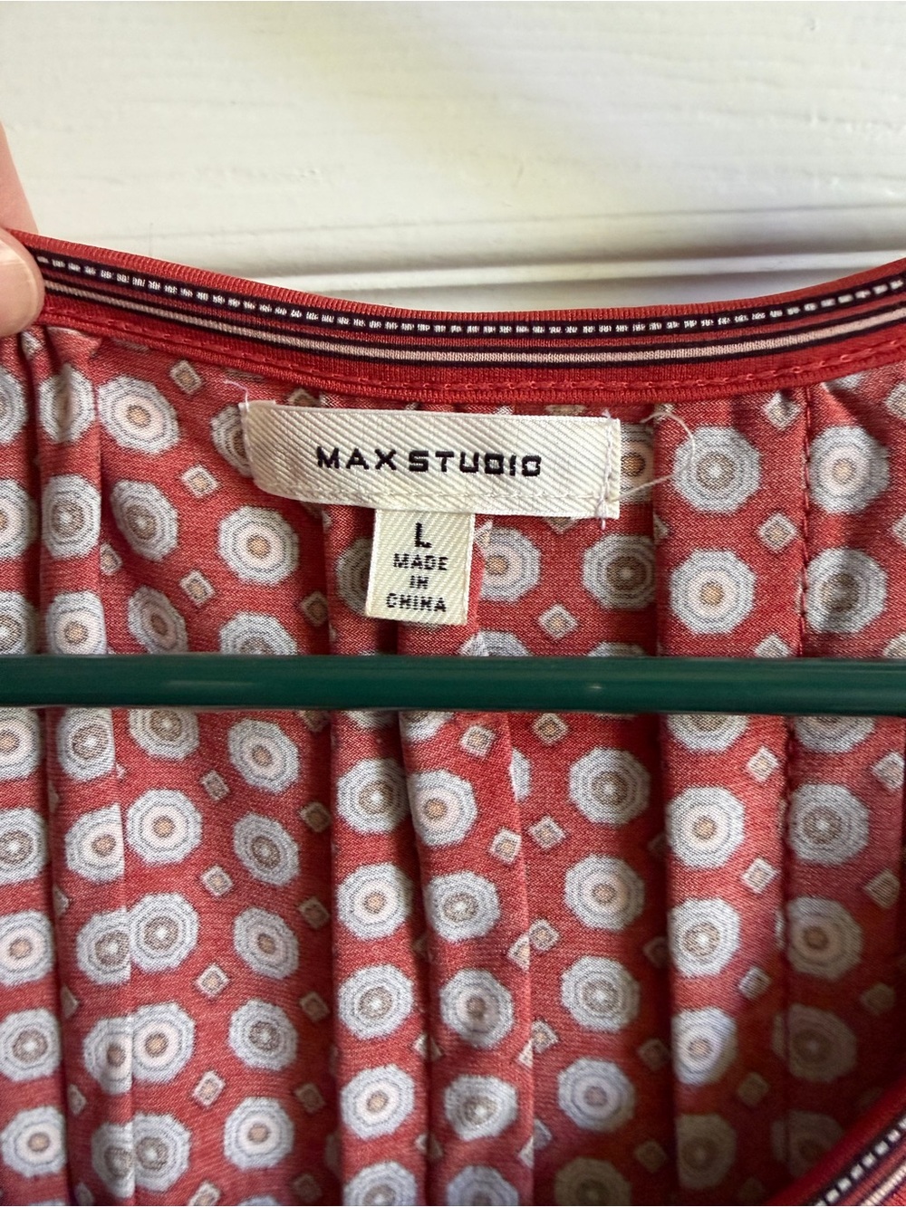 Max Studio Coral Geometric Pleated Skirt
